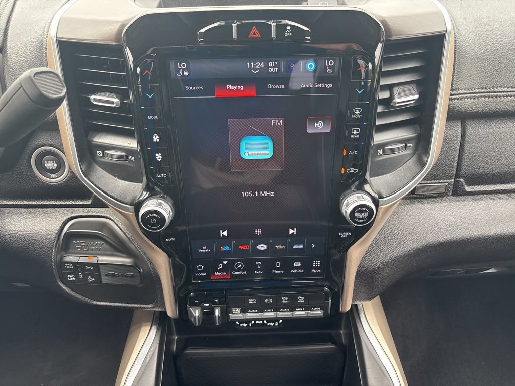 Used 2023 RAM 2500 Laramie AWD/4WD image 36