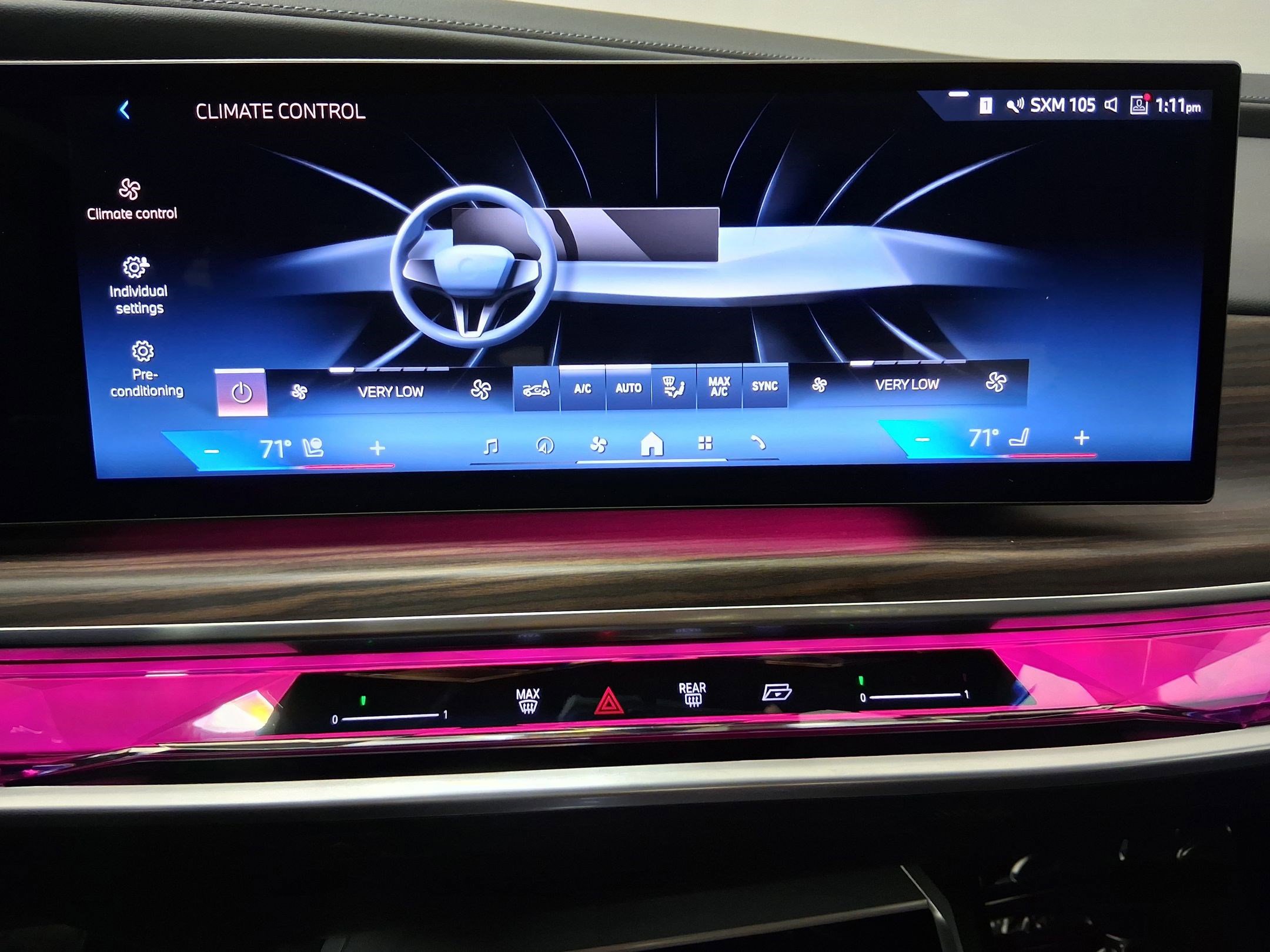 Used 2023 BMW 740i image 24