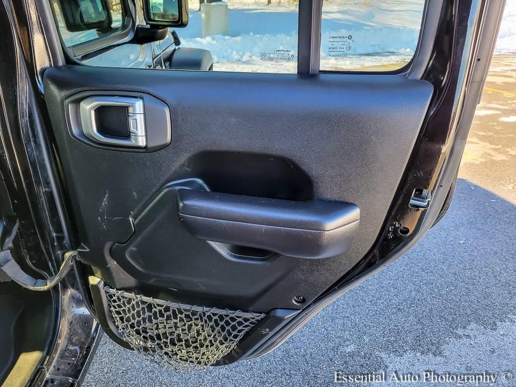 Used 2018 Jeep Wrangler Unlimited Sport S image 28