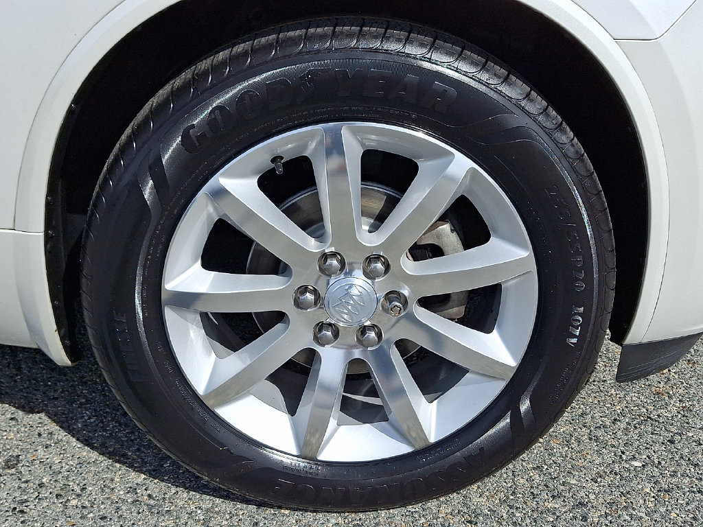 Certified 2017 Buick Enclave Premium w/ Experience Buick Package AWD/4WD image 8