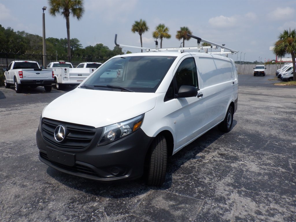 Used 2023 Mercedes-Benz Metris image 20