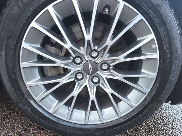 Used 2023 Genesis G80 2.5T image 7