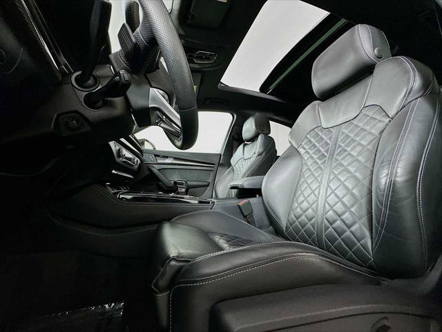 Certified 2023 Audi SQ5 Premium Plus w/ Premium Plus Package AWD/4WD image 19