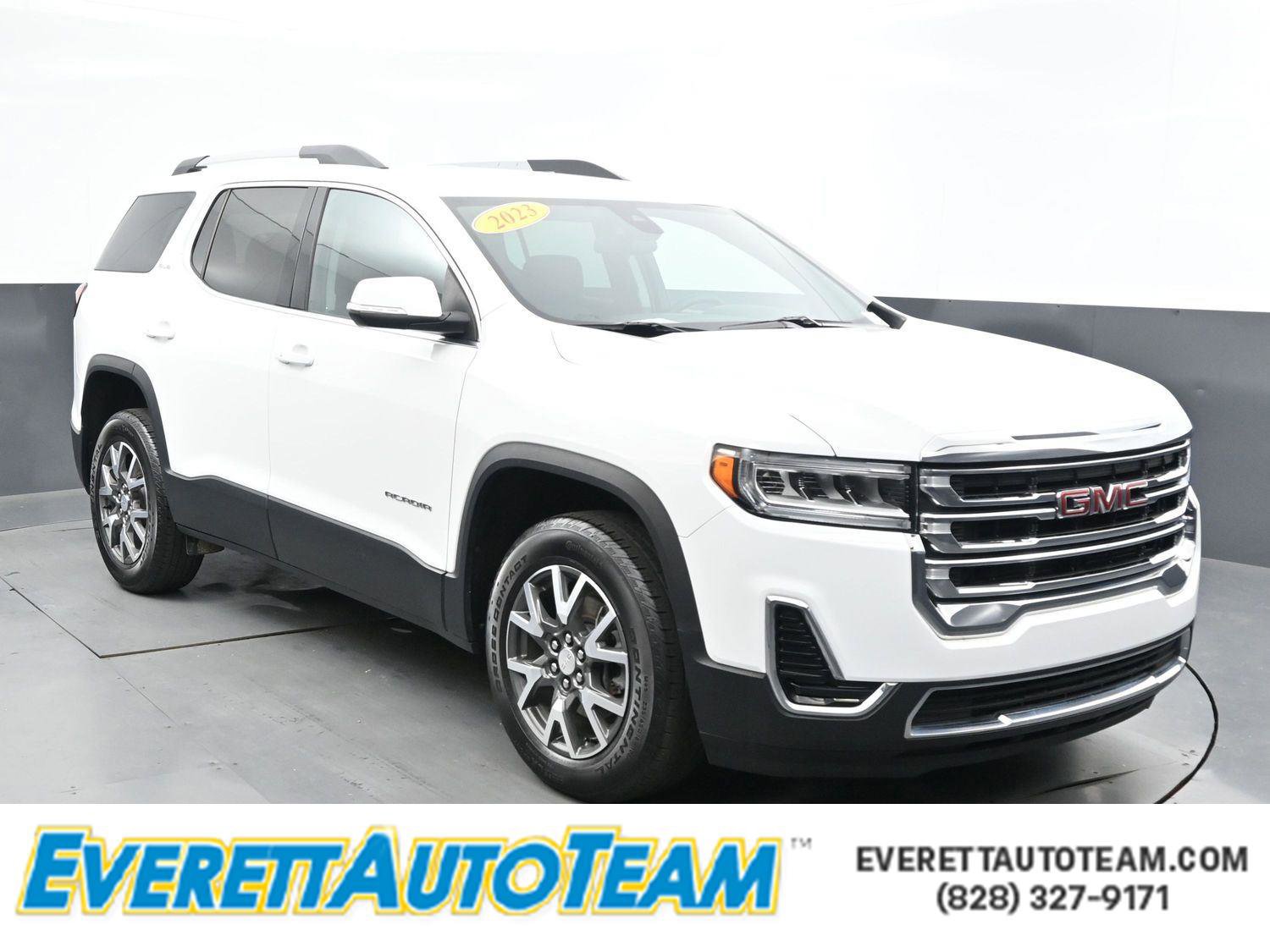 Used 2023 GMC Acadia SLE w/ Driver Convenience Package