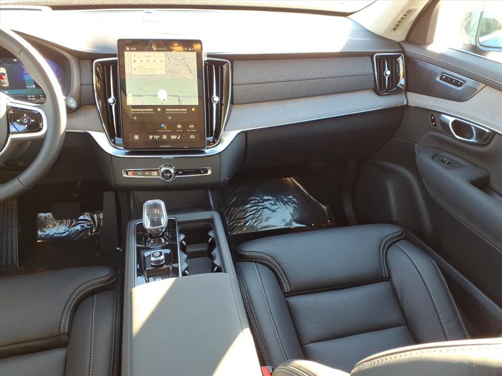 New 2026 Volvo XC90 T8 Ultra w/ Lounge Package image 9