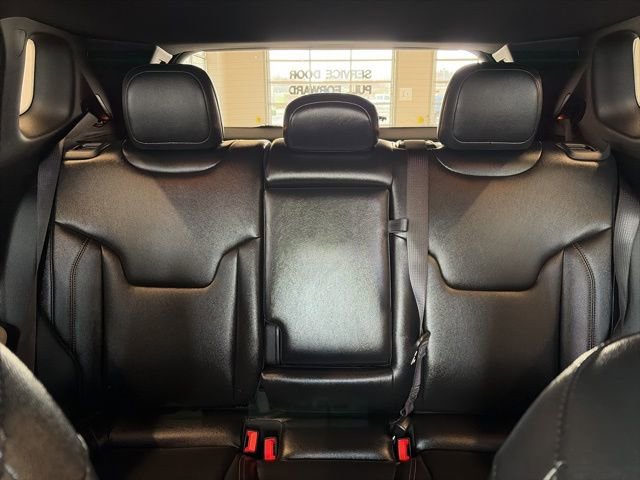 Used 2024 Jeep Compass Limited image 14