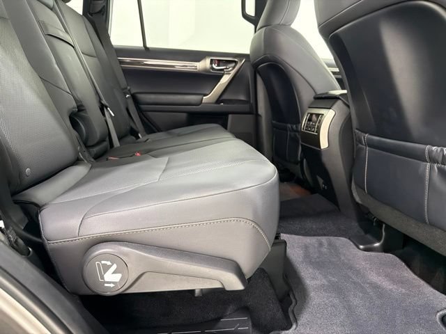 Used 2021 Lexus GX 460 Premium w/ Premium Package AWD/4WD image 25