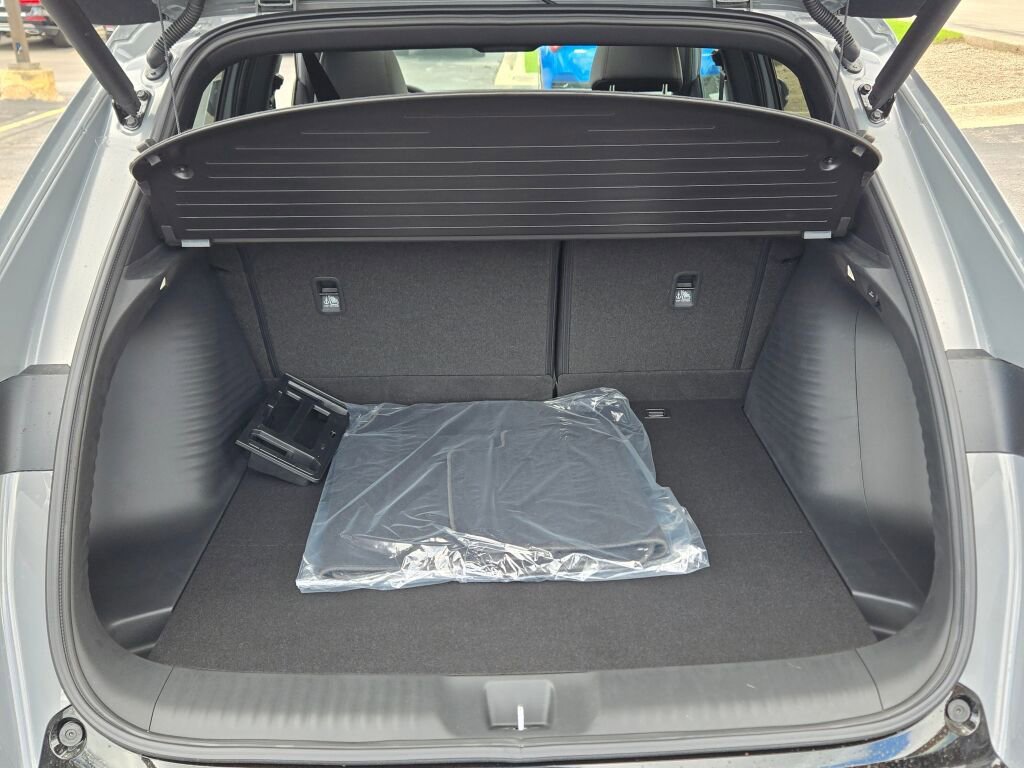 New 2026 Acura ADX A-Spec image 18