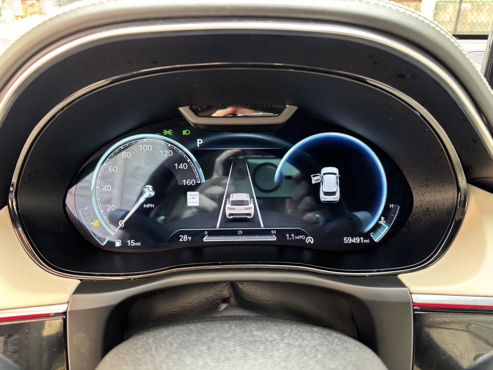 Used 2023 Genesis GV70 3.5T Sport w/ Sport Prestige Package image 15