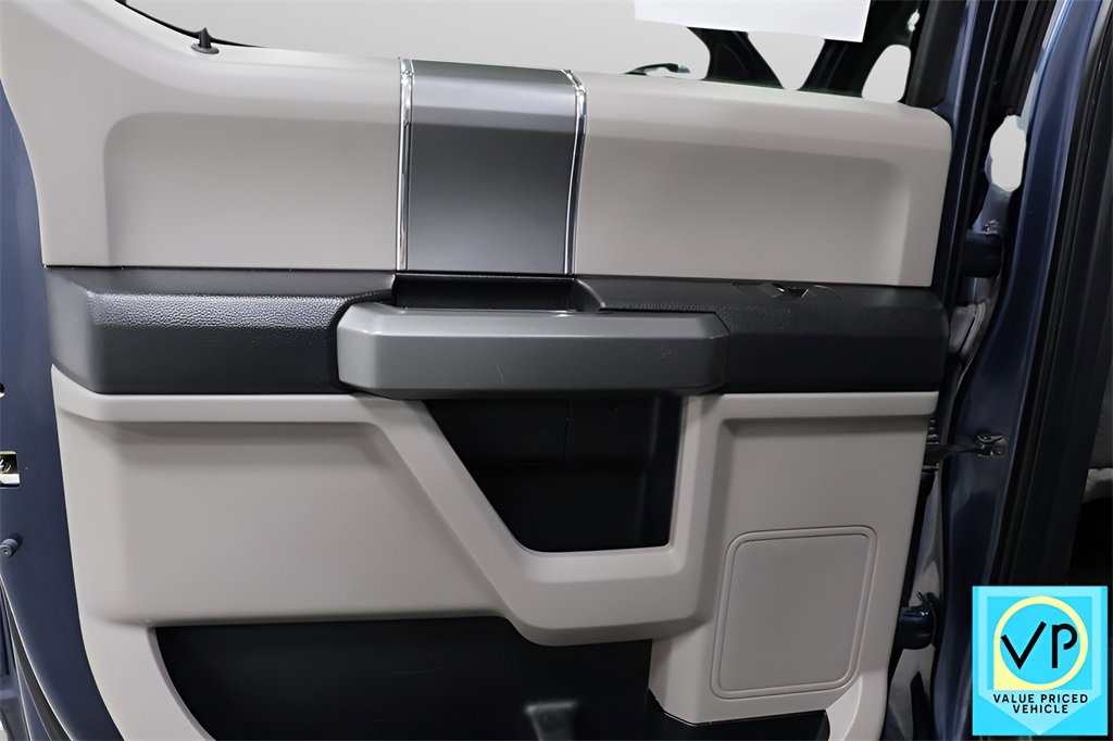 Used 2017 Ford F150 XLT w/ Equipment Group 302A Luxury image 25