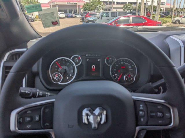 New 2026 RAM 2500 Big Horn AWD/4WD image 28