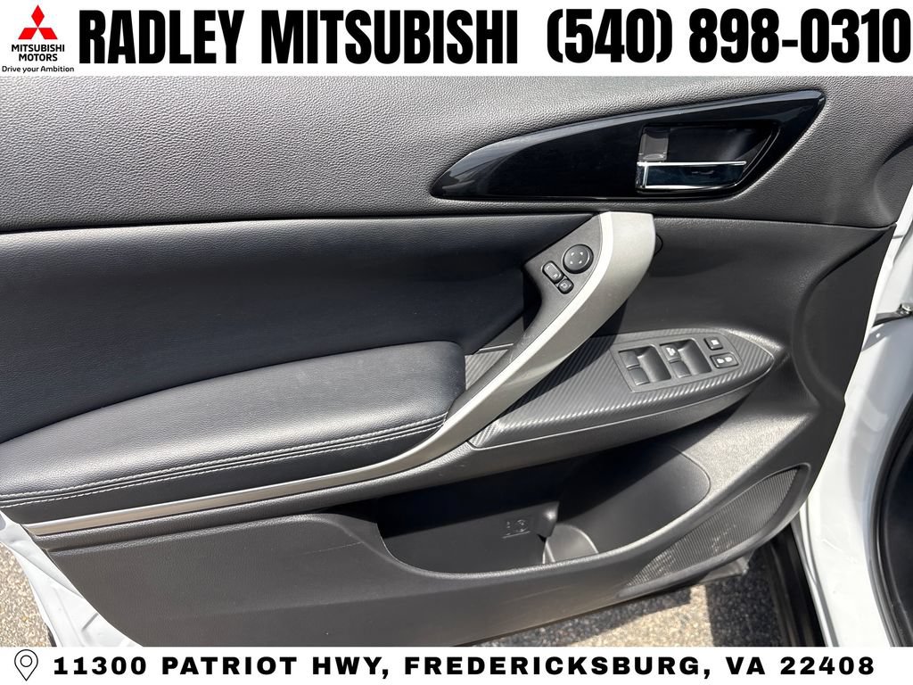 Used 2025 Mitsubishi Eclipse Cross SE AWD/4WD image 5