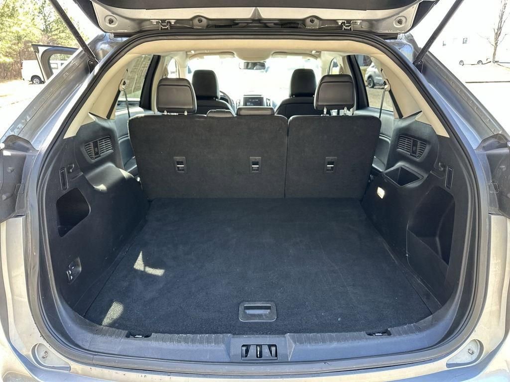 Used 2024 Ford Edge SEL AWD/4WD image 20