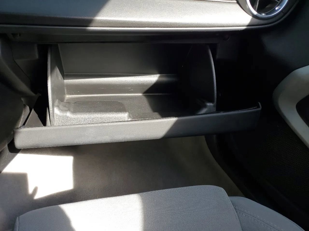 Used 2020 Chevrolet Camaro LT image 36