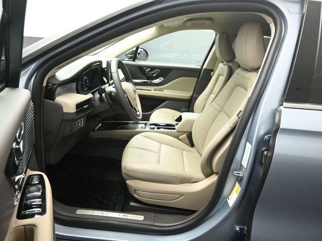Certified 2022 Lincoln Corsair AWD w/ Equipment Group 101A image 10