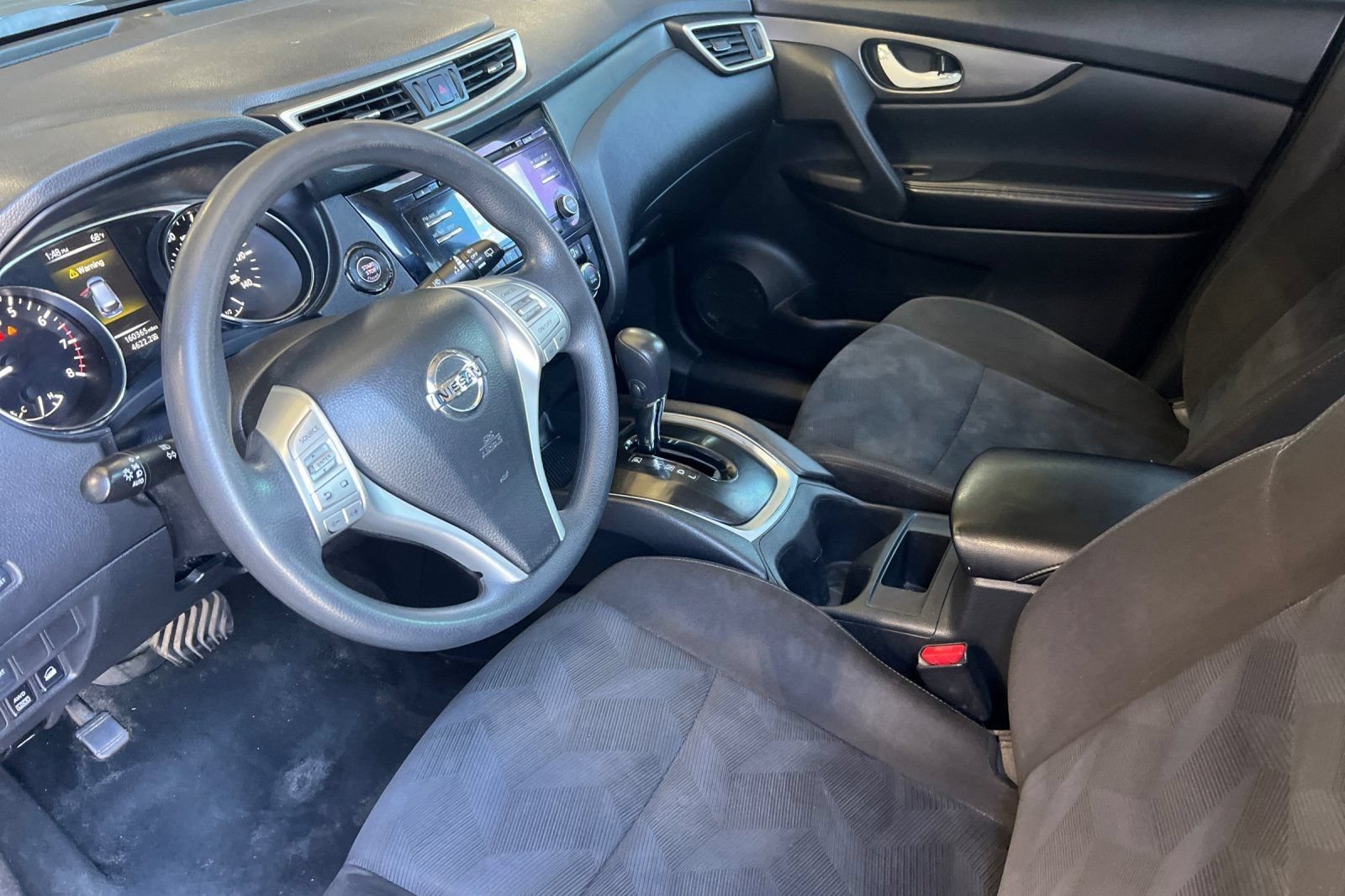 Used 2015 Nissan Rogue SV AWD/4WD image 38