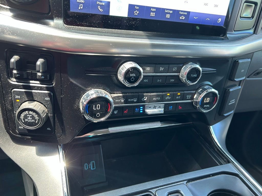 Used 2021 Ford F150 Lariat w/ Equipment Group 502A High AWD/4WD image 27