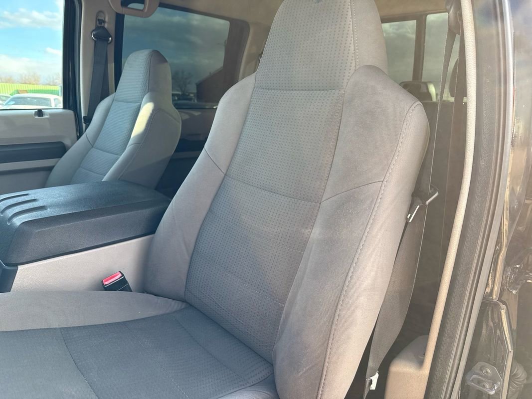 Used 2010 Ford F250 XLT image 35