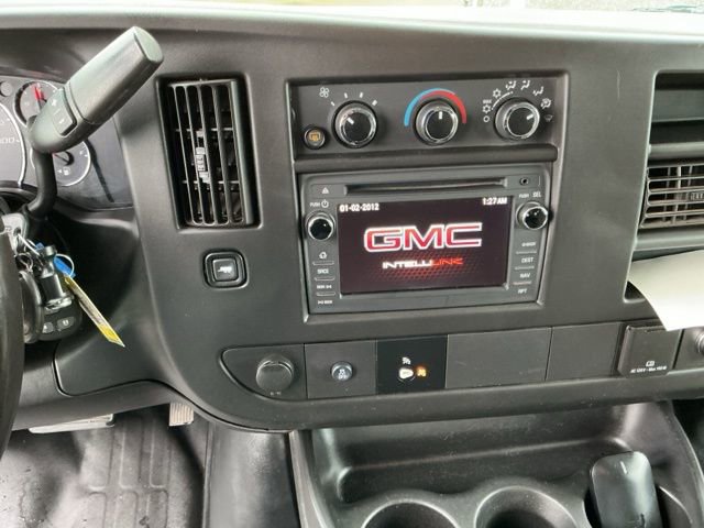 Used 2017 GMC Savana 3500 RWD image 16