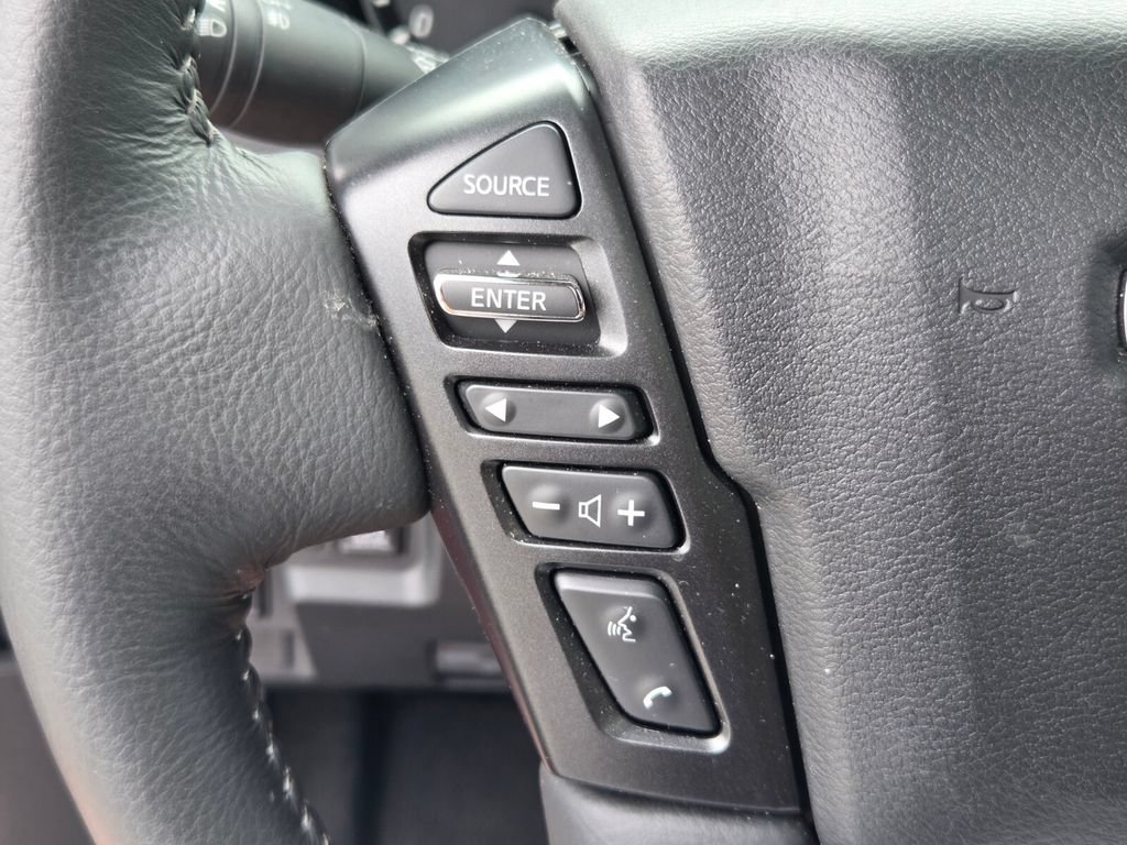 Certified 2025 Nissan Frontier SL AWD/4WD image 24