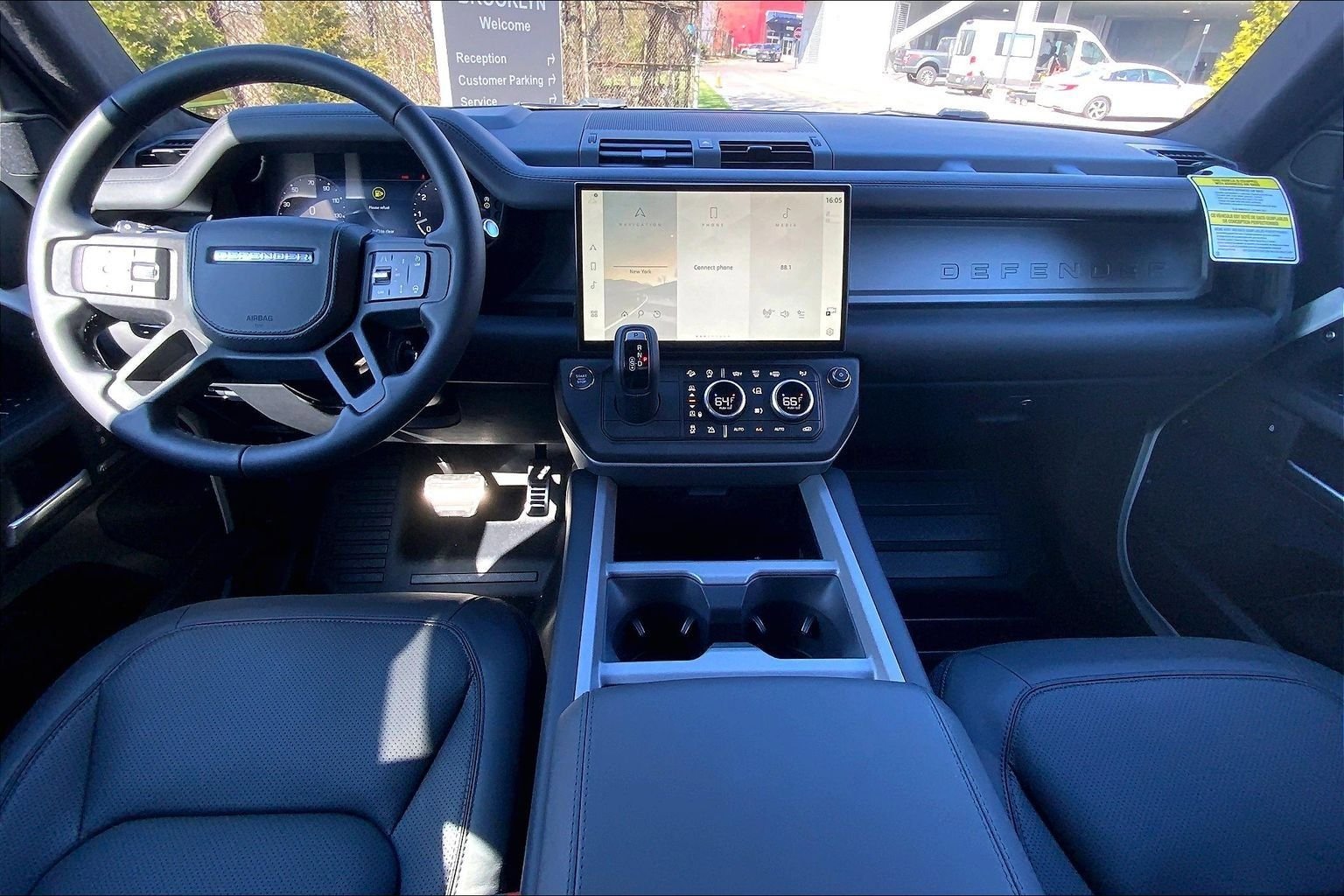 New 2026 Land Rover Defender 110 V8 image 5