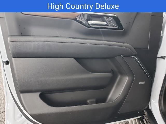New 2026 Chevrolet Tahoe High Country image 14