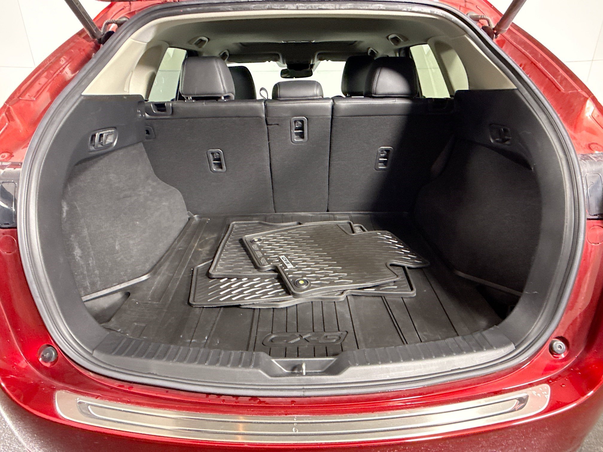 Used 2020 MAZDA CX-5 Touring image 35