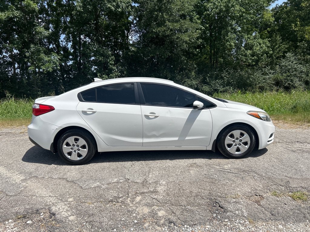 Used 2016 Kia Forte LX FWD image 6