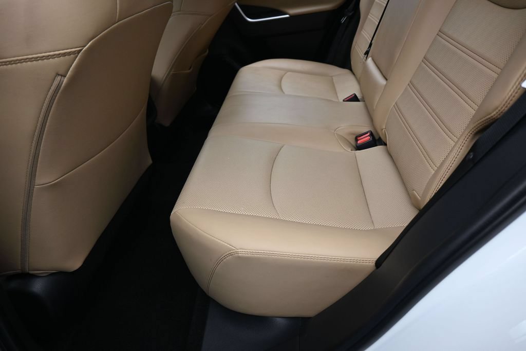 Used 2023 Toyota RAV4 Limited FWD image 31