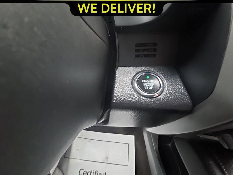 Used 2020 Ford Expedition XLT w/ Equipment Group 202A AWD/4WD image 14