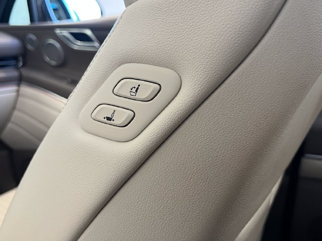 Used 2021 Genesis GV80 3.5T Advanced + AWD/4WD image 38