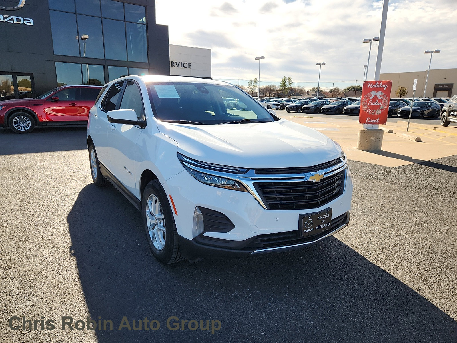 Used 2024 Chevrolet Equinox LT image 1