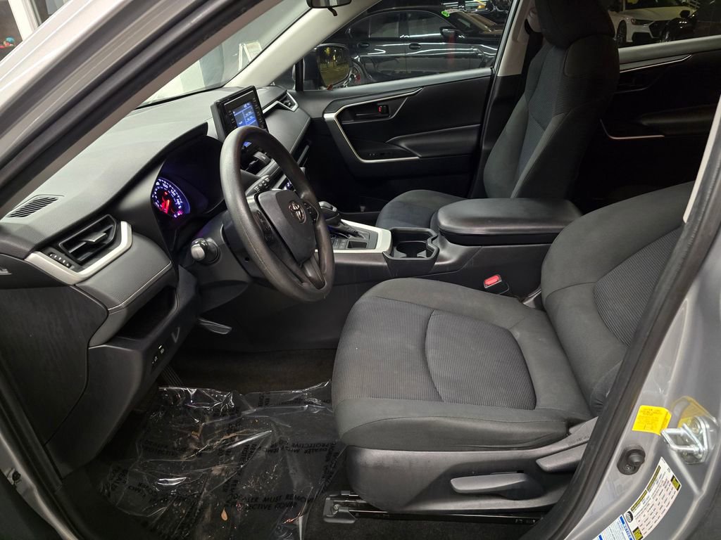 Used 2020 Toyota RAV4 LE w/ All Weather Liner Package image 15