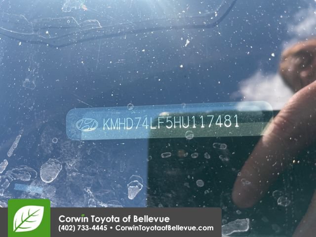 Used 2017 Hyundai Elantra SE FWD image 29