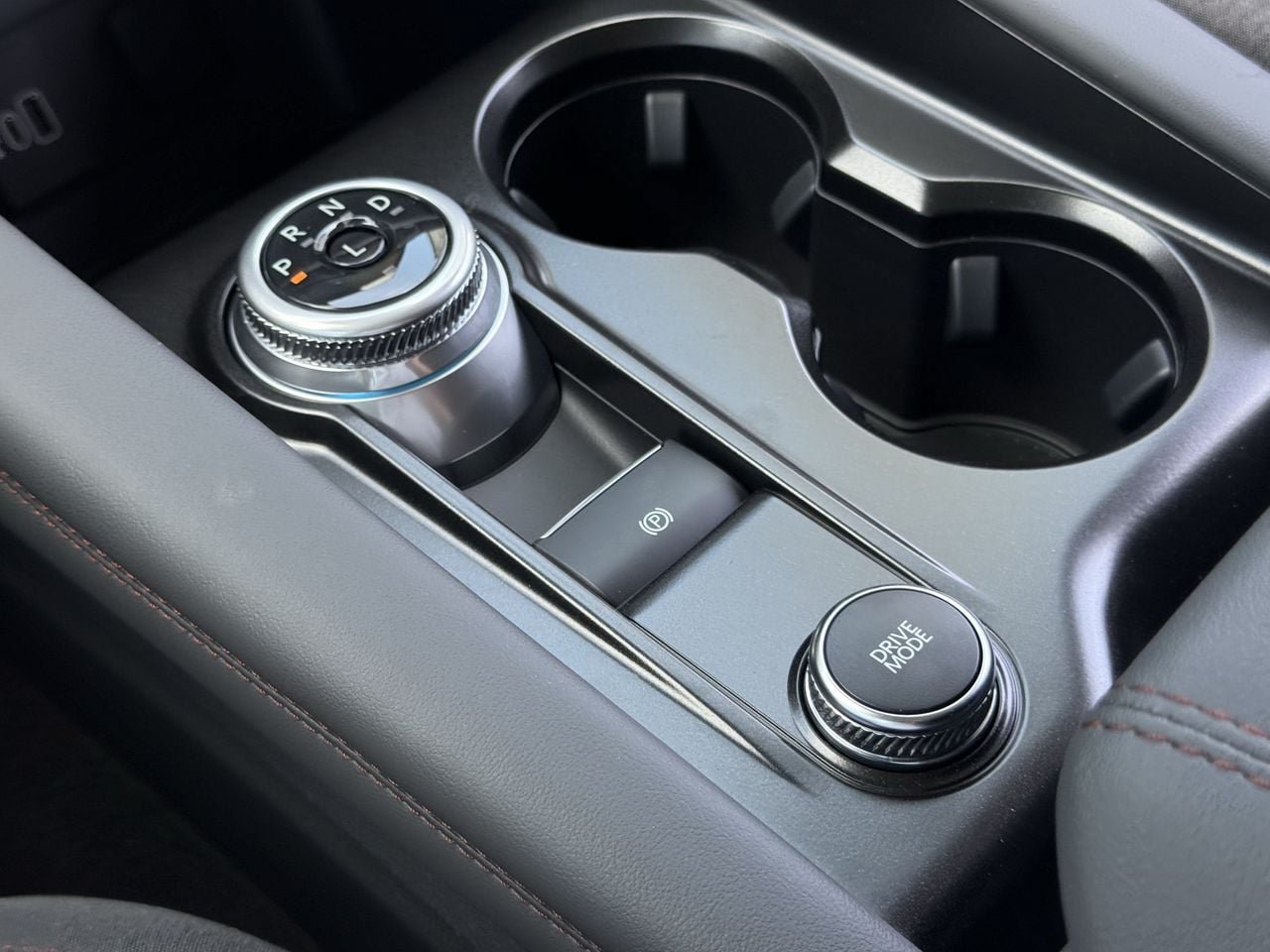 New 2026 Ford Explorer Active AWD/4WD image 17