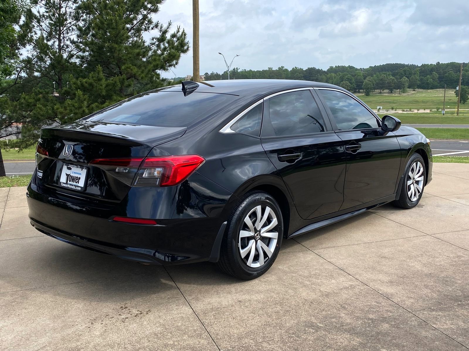 Used 2024 Honda Civic LX image 6