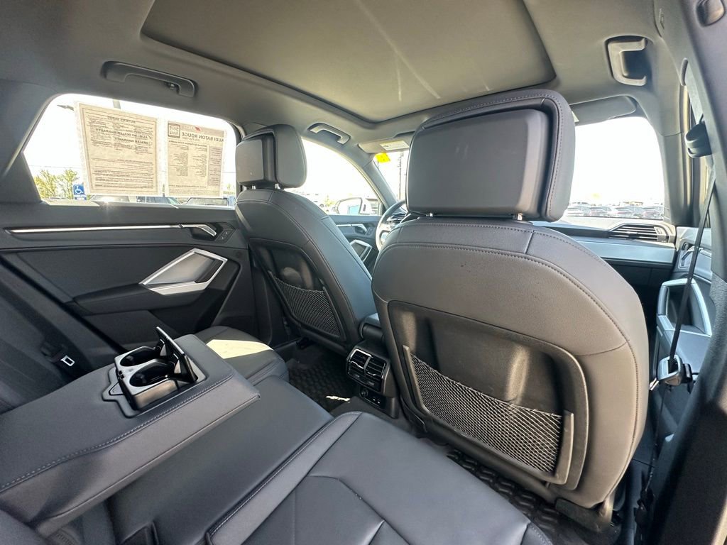 Certified 2025 Audi Q3 2.0T Premium w/ Convenience Package image 28