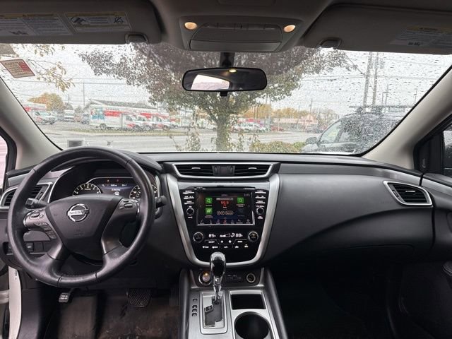 Used 2019 Nissan Murano SV image 18