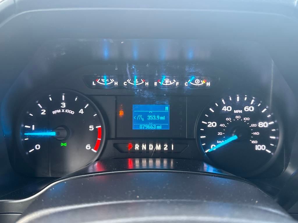 Used 2017 Ford F550 4x4 Regular Cab Super Duty image 22