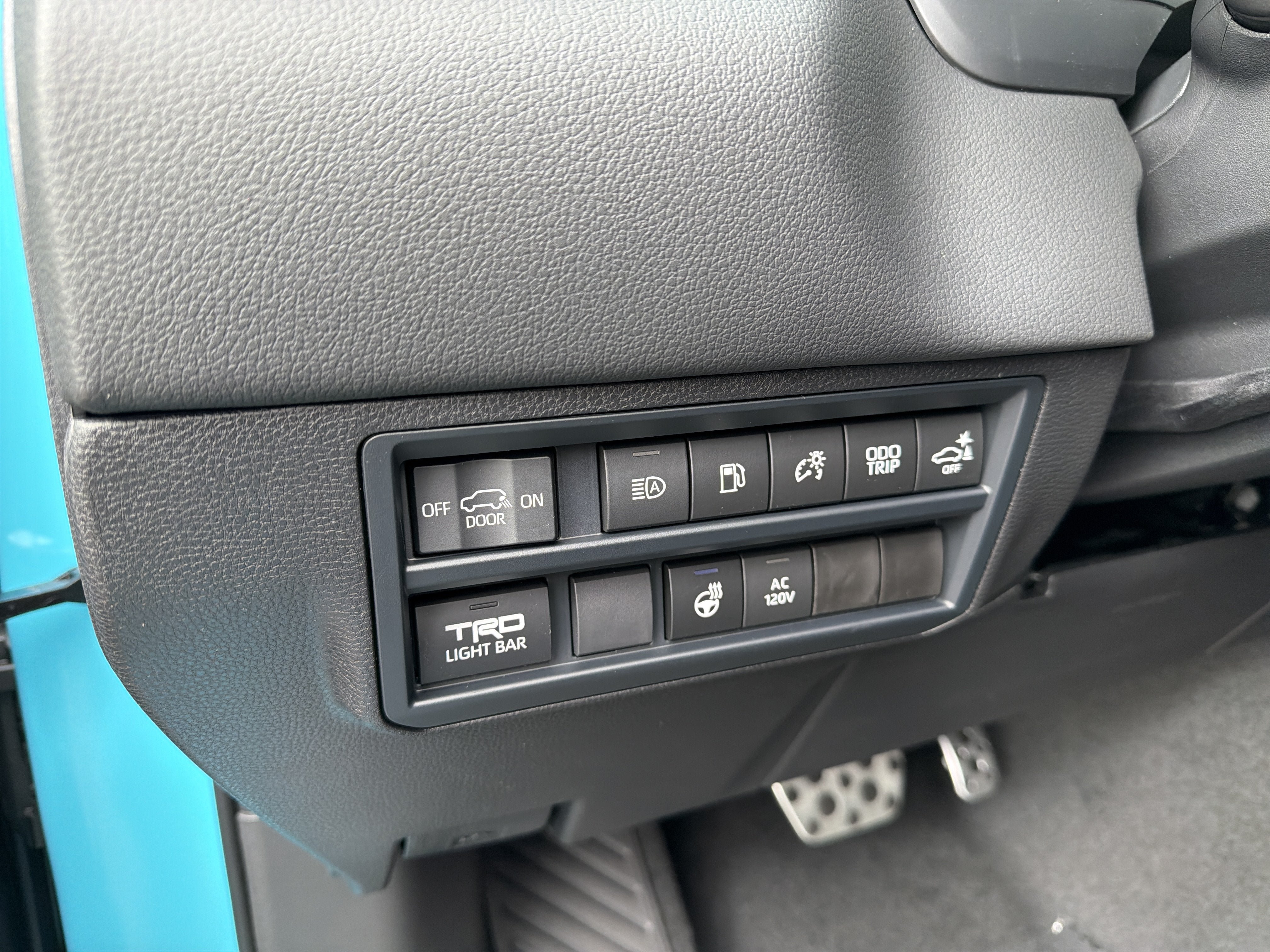 New 2026 Toyota Sequoia TRD Pro w/ Tow Technology Package AWD/4WD image 14