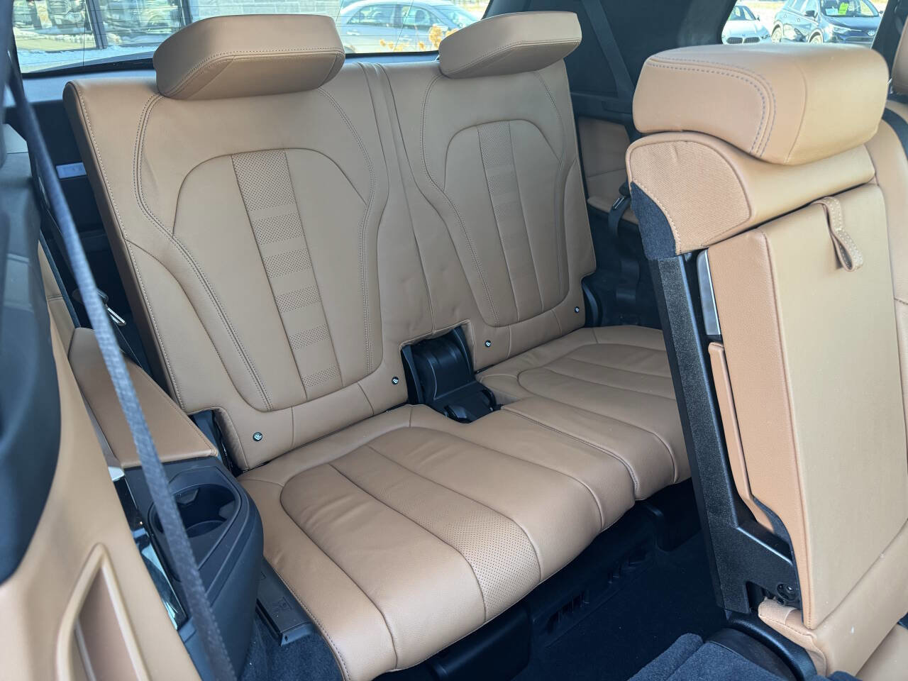 Used 2022 BMW X7 xDrive40i w/ M Sport Package image 33