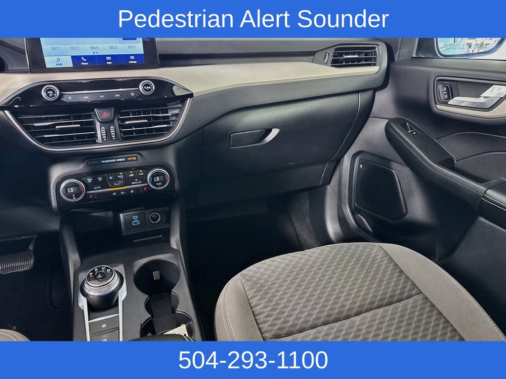 Used 2021 Ford Escape SE w/ SE Sport Appearance Package FWD image 24