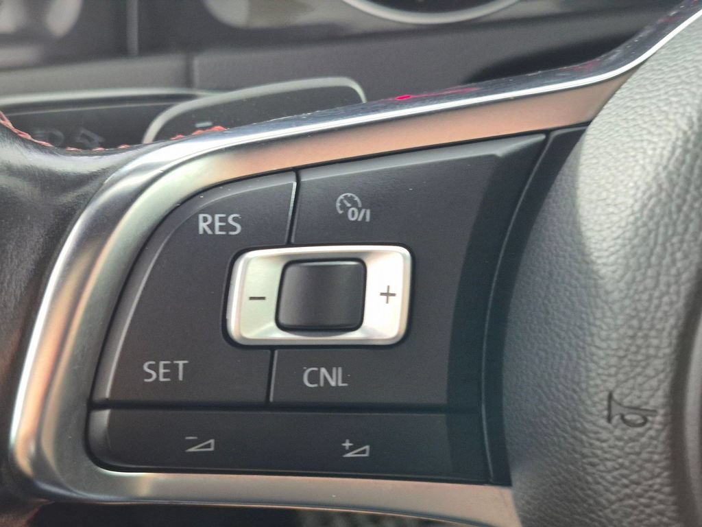 Used 2017 Volkswagen GTI S FWD image 16