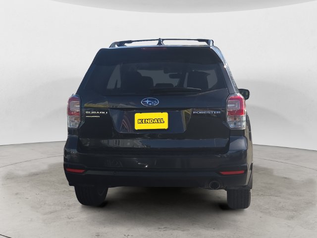 Used 2018 Subaru Forester 2.5i Touring w/ Popular Package #2 AWD/4WD image 6