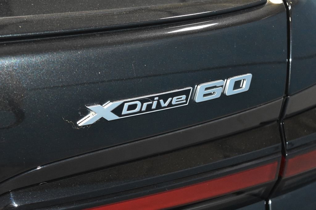 Certified 2024 BMW i7 xDrive60 image 22