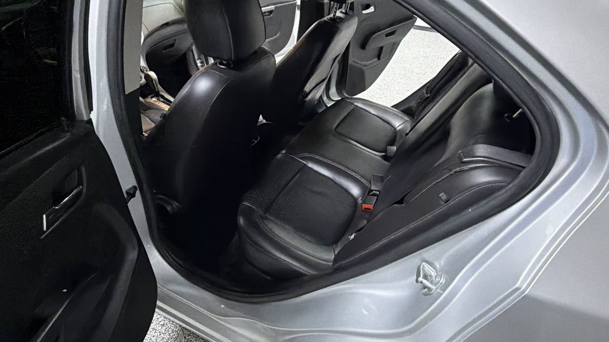 Used 2017 Chevrolet Sonic Premier FWD image 22