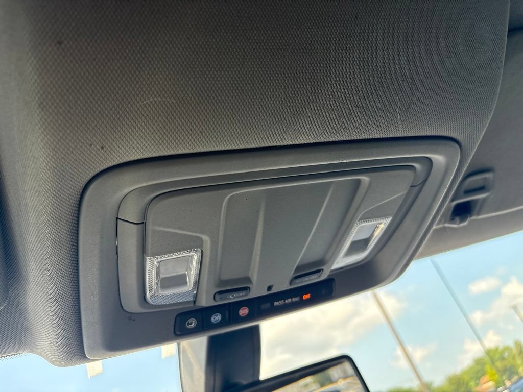 Used 2019 Chevrolet Silverado 1500 RST w/ All-Star Edition AWD/4WD image 22