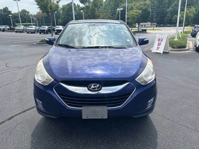 Used 2011 Hyundai Tucson Limited w/ Premium Pkg 3 FWD image 2