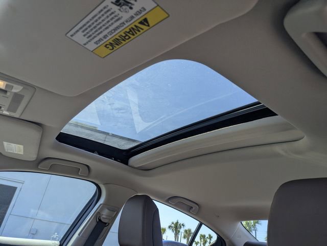 Used 2021 Acura ILX w/ Premium Package image 18