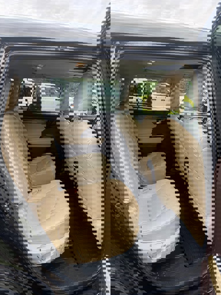 Used 2021 Toyota Highlander Limited image 13